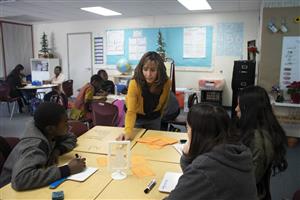 Mrs.Rodriquez teaching